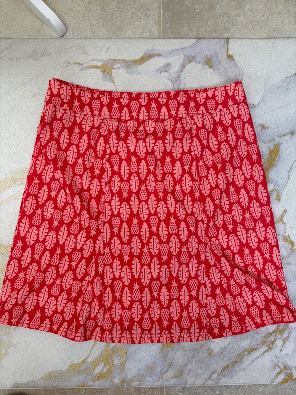 Ripskirt Hawaii Red Skirt Pink Pineapple Tropical Print Beach Vacation Medium - Picture 2 of 11